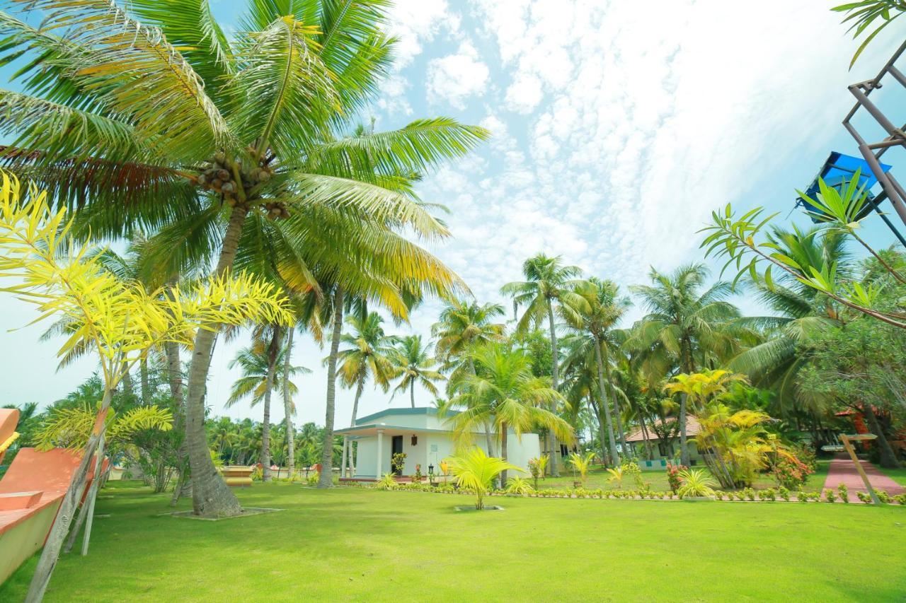 Regant Lake Village, Kollam. Chavara エクステリア 写真